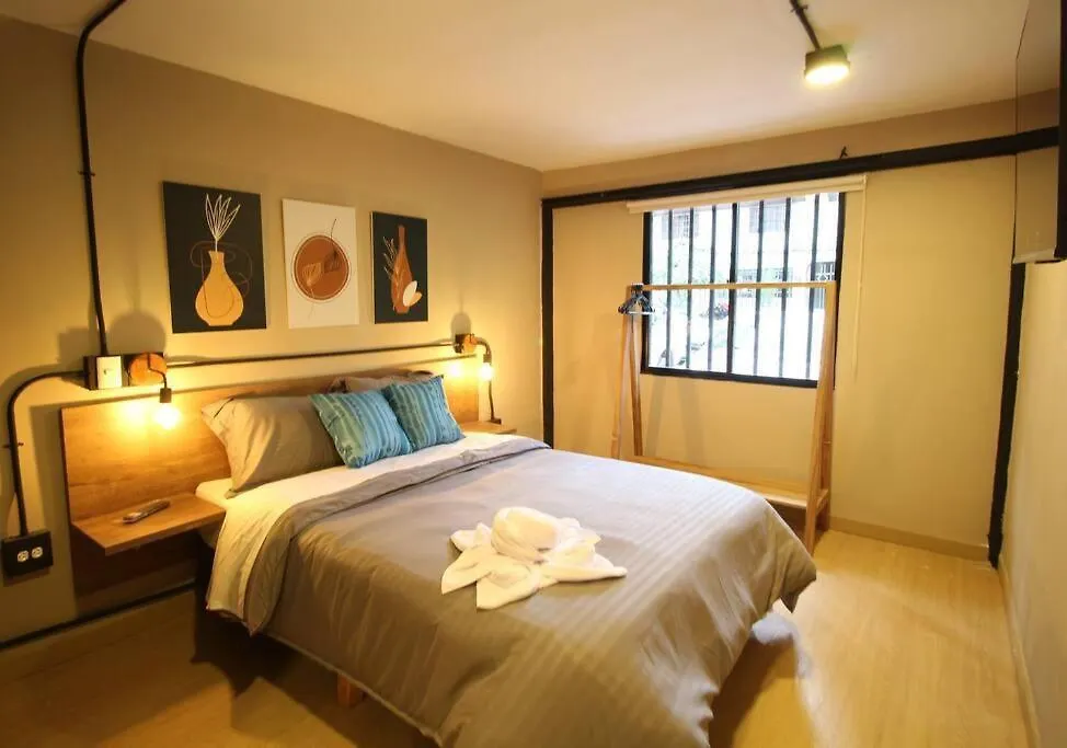Apartamento Con Cocina Y Bano Privado - One106 By Roots Rentals Medellín